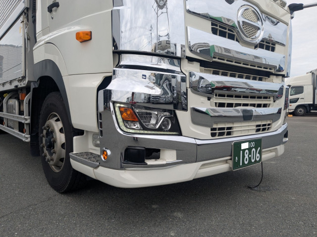 日野 プロフィア 2DG-FR1AHG(6x2)の写真44