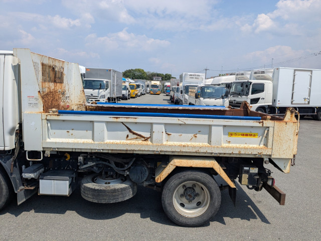 いすゞ エルフ TPG-NKR85AN(2WD)の写真20