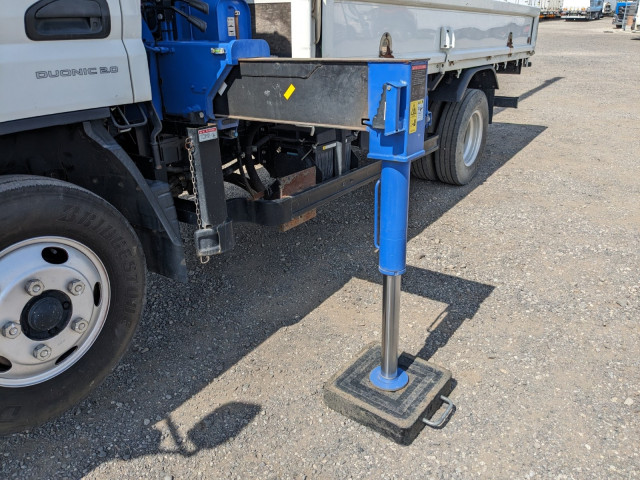 三菱 キャンター TPG-FEA50(2WD)の写真32