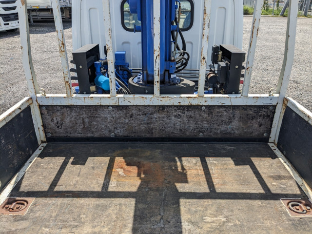 三菱 キャンター TPG-FEA50(2WD)の写真15