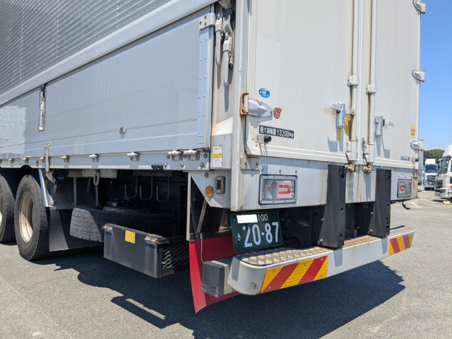 日野 プロフィア 2DG-FR1AHG(6x2)の写真6