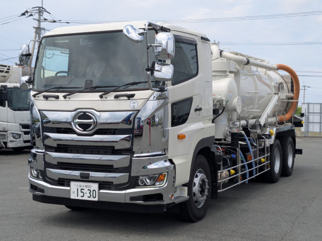 日野 プロフィア 2DG-FS1AJE(6x4)の写真1