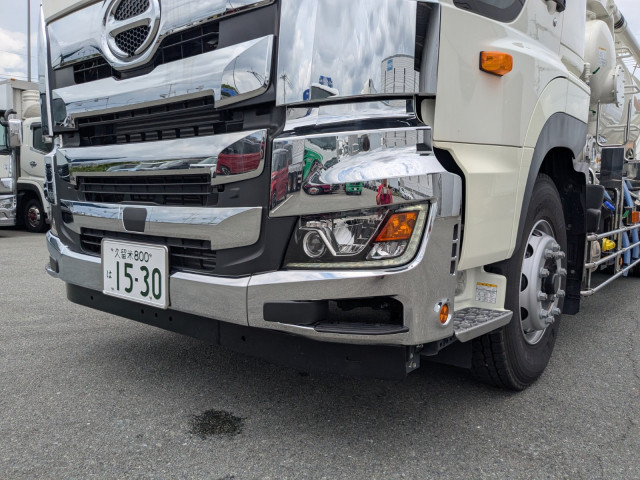 日野 プロフィア 2DG-FS1AJE(6x4)の写真14