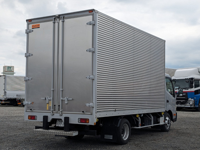 トヨタ ダイナ TKG-XZU712(2WD)の写真4