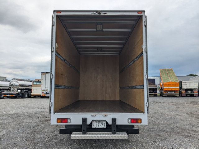 トヨタ ダイナ TKG-XZU712(2WD)の写真8