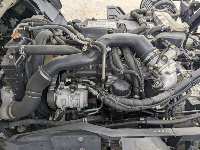 いすゞ フォワード TKG-FRR90S2(2WD)の写真40