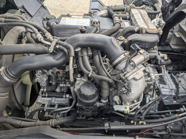 いすゞ フォワード TKG-FRR90T2(2WD)の写真35