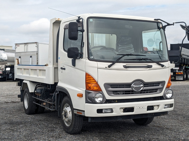 日野 レンジャー SDG-FC9JCAP(2WD)の写真2