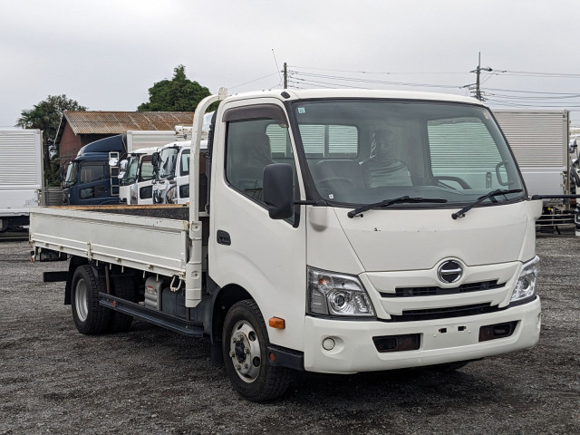 日野 デュトロ 2RG-XZU712M(2WD)の写真2