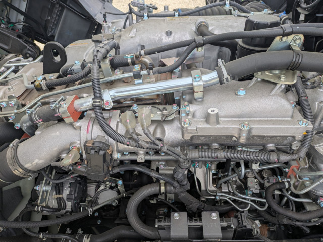 いすゞ ギガ 2PG-CYJ77D(8x4)の写真43
