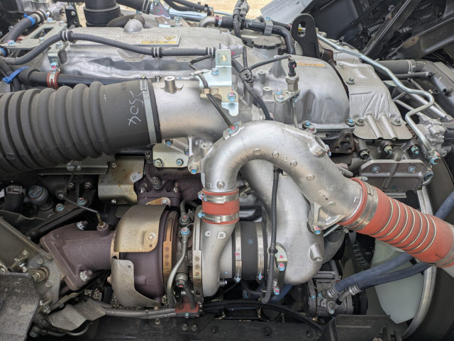 いすゞ ギガ 2PG-CYJ77D(8x4)の写真47
