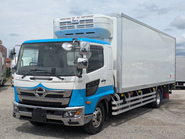 日野 レンジャー 2PG-FE2ACG(2WD)の写真1