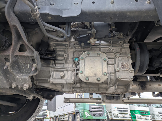 日野 レンジャー 2KG-FD2ABG(2WD)の写真31
