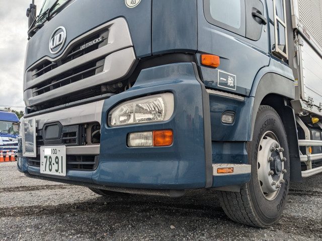 UD クオン QPG-CD5ZA(6x2)の写真22