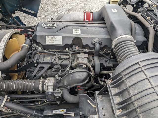 UD クオン QPG-CD5ZA(6x2)の写真45
