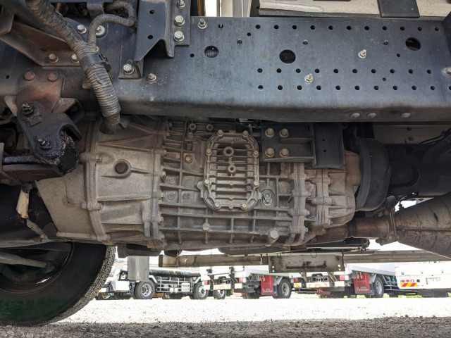 いすゞ フォワード TKG-FRR90S2(2WD)の写真30