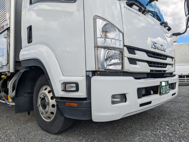 いすゞ フォワード TKG-FRR90S2(2WD)の写真22