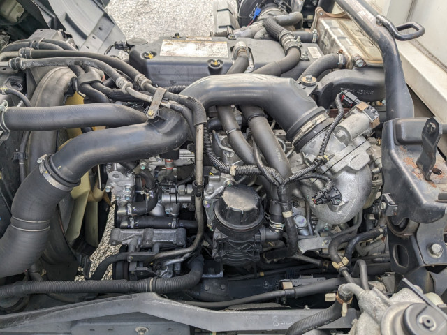 いすゞ フォワード TKG-FRR90S2(2WD)の写真42