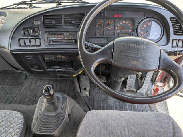 いすゞ フォワード KK-FRR35J4S(2WD)の写真27