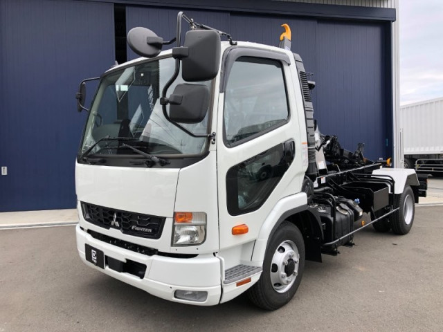 三菱 ファイター 2KG-Fk72F 2WD