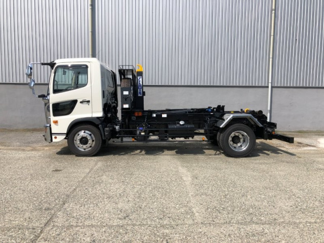 日野 レンジャー 2KG-FJ2ACA(2WD)の写真5