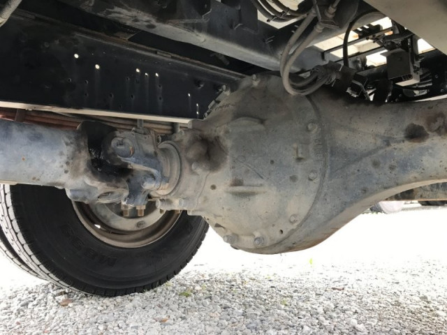 いすゞ フォワード TKG-FRR90S2(2WD)の写真22