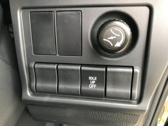 日野 レンジャー 2KG-FE2ACG(2WD)の写真12