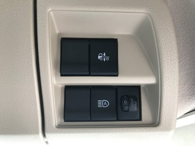 日野 レンジャー 2KG-FE2ACG(2WD)の写真15