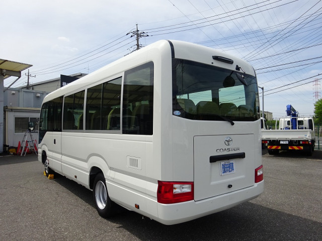 トヨタ コースター 2WG-GDB110(2WD)の写真6