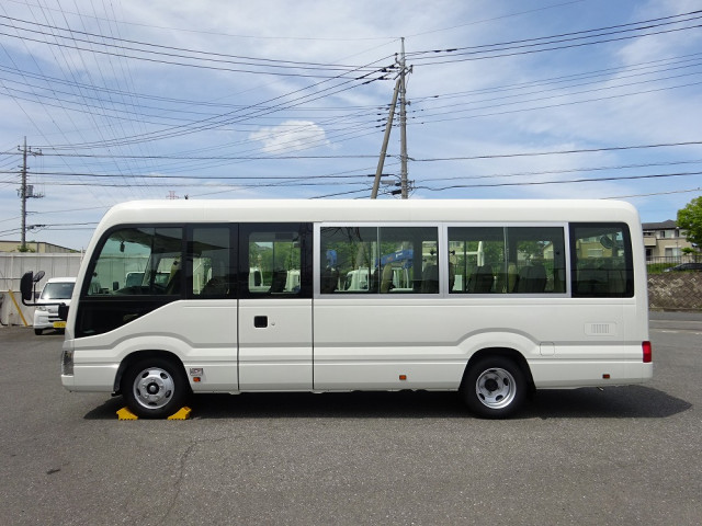 トヨタ コースター 2WG-GDB110(2WD)の写真8