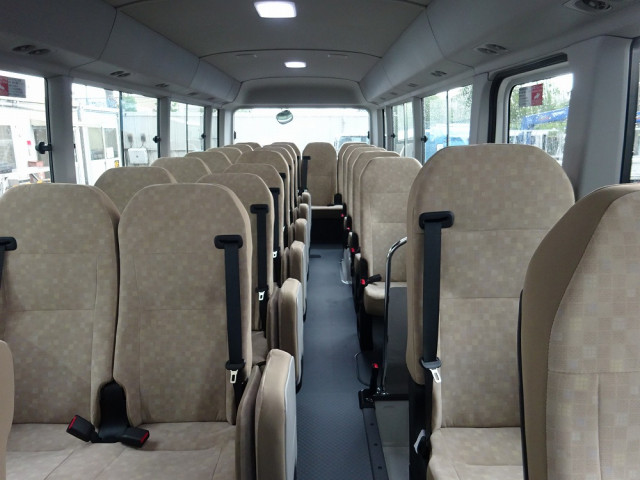 トヨタ コースター 2WG-GDB110(2WD)の写真13
