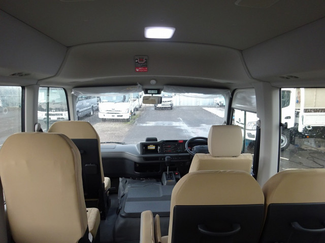 トヨタ コースター 2WG-GDB110(2WD)の写真18
