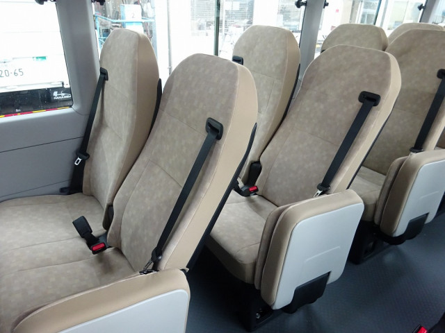 トヨタ コースター 2WG-GDB110(2WD)の写真19