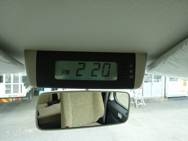 トヨタ コースター 2WG-GDB110(2WD)の写真40