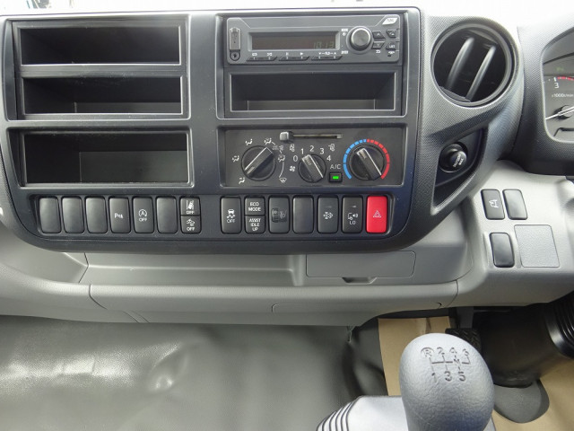 日野 デュトロ 2WG-XZU721M(2WD)の写真33