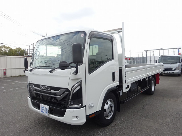P☆ ISUZU エルフ 250 350 450 ワイド NPR シャシ修理書 1986年4月