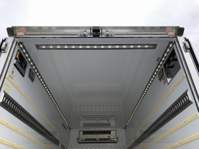 三菱 キャンター 2RG-FEB80(2WD)の写真21