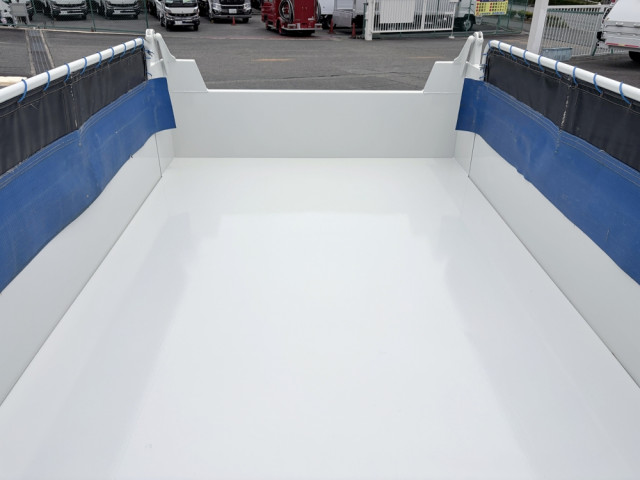 いすゞ エルフ 2RG-NKR88AT(2WD)の写真16