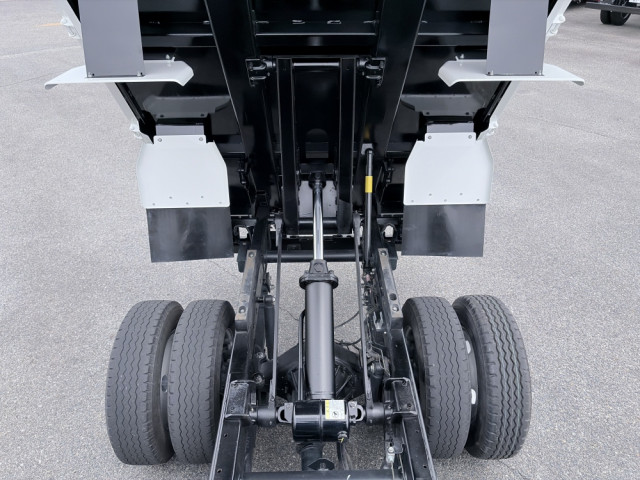 いすゞ エルフ 2RG-NKR88AT(2WD)の写真24