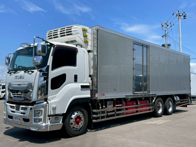 いすゞ ギガ 2KG-CYL77C 2WD