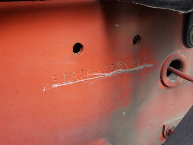 いすゞ フォワード LKG-FTR90S2(2WD)の写真34