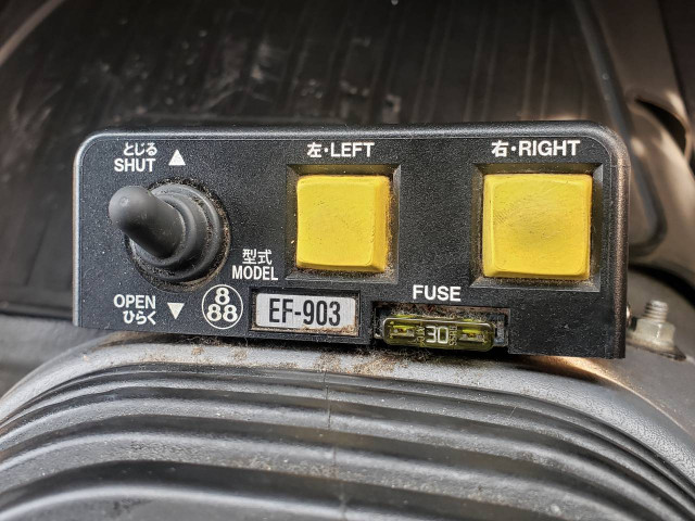 いすゞ フォワード LKG-FTR90S2(2WD)の写真44