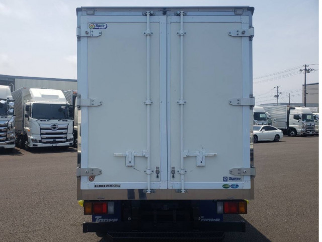 いすゞ エルフ 2RG-NMR88N(2WD)の写真6