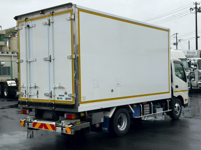 日野 デュトロ 2RG-XZU712M(2WD)の写真4