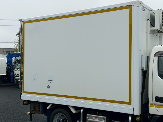 日野 デュトロ 2KG-XZU675M(2WD)の写真9