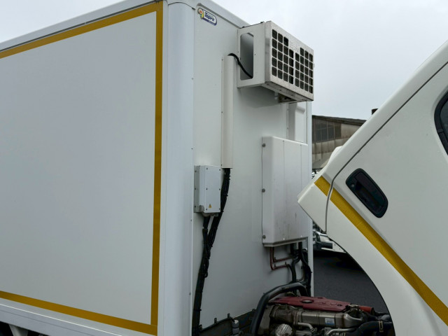 日野 デュトロ 2KG-XZU675M(2WD)の写真32