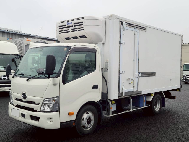 日野 デュトロ 2RG-XZU712M(2WD)の写真1