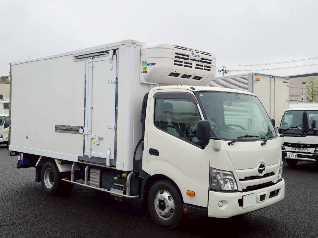 日野 デュトロ 2RG-XZU712M(2WD)の写真3