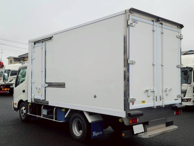 日野 デュトロ 2RG-XZU712M(2WD)の写真6