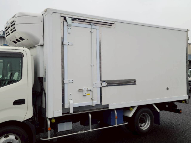 日野 デュトロ 2RG-XZU712M(2WD)の写真7